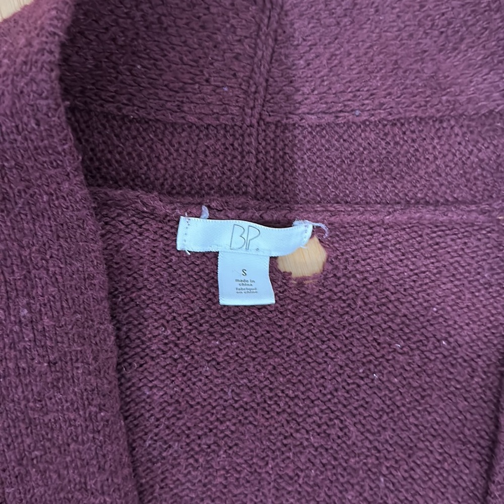 Maroon cardigan - Picture 5 of 7